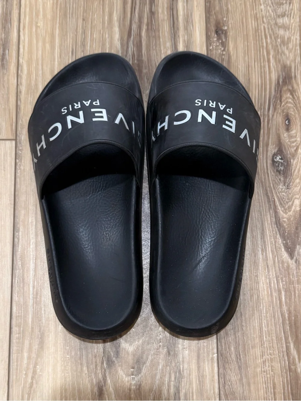 Givenchy Paris Black Rubber Logo Pool Slides Sandals EU 40 w/ Box Dustbag - Picture 4 of 10